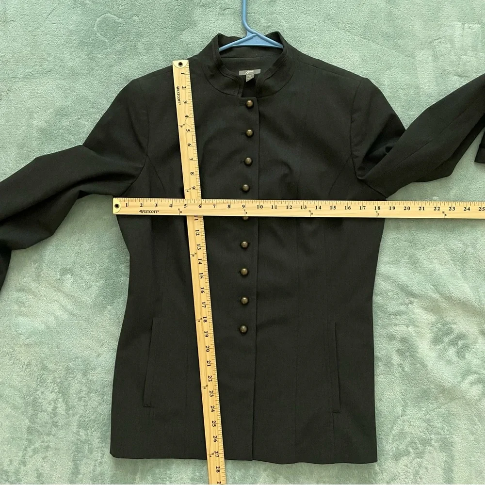 J Jill Women’s Jacket Black Size 10 Details on Collar Sleeves Cuffs Back Belt_5